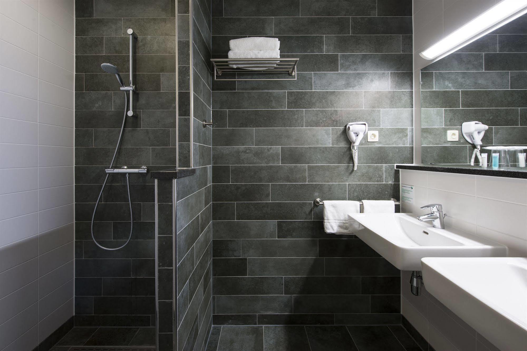 Bastion Hotel Amsterdam Airport Hoofddorp Εξωτερικό φωτογραφία